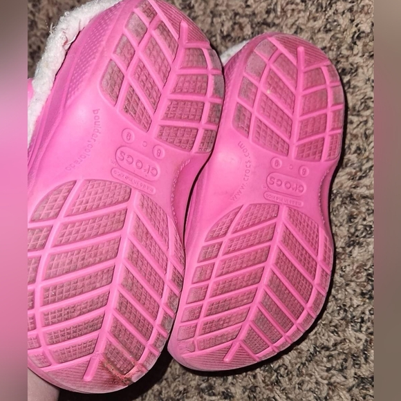Girls Pink Crocs - Picture 2 of 2